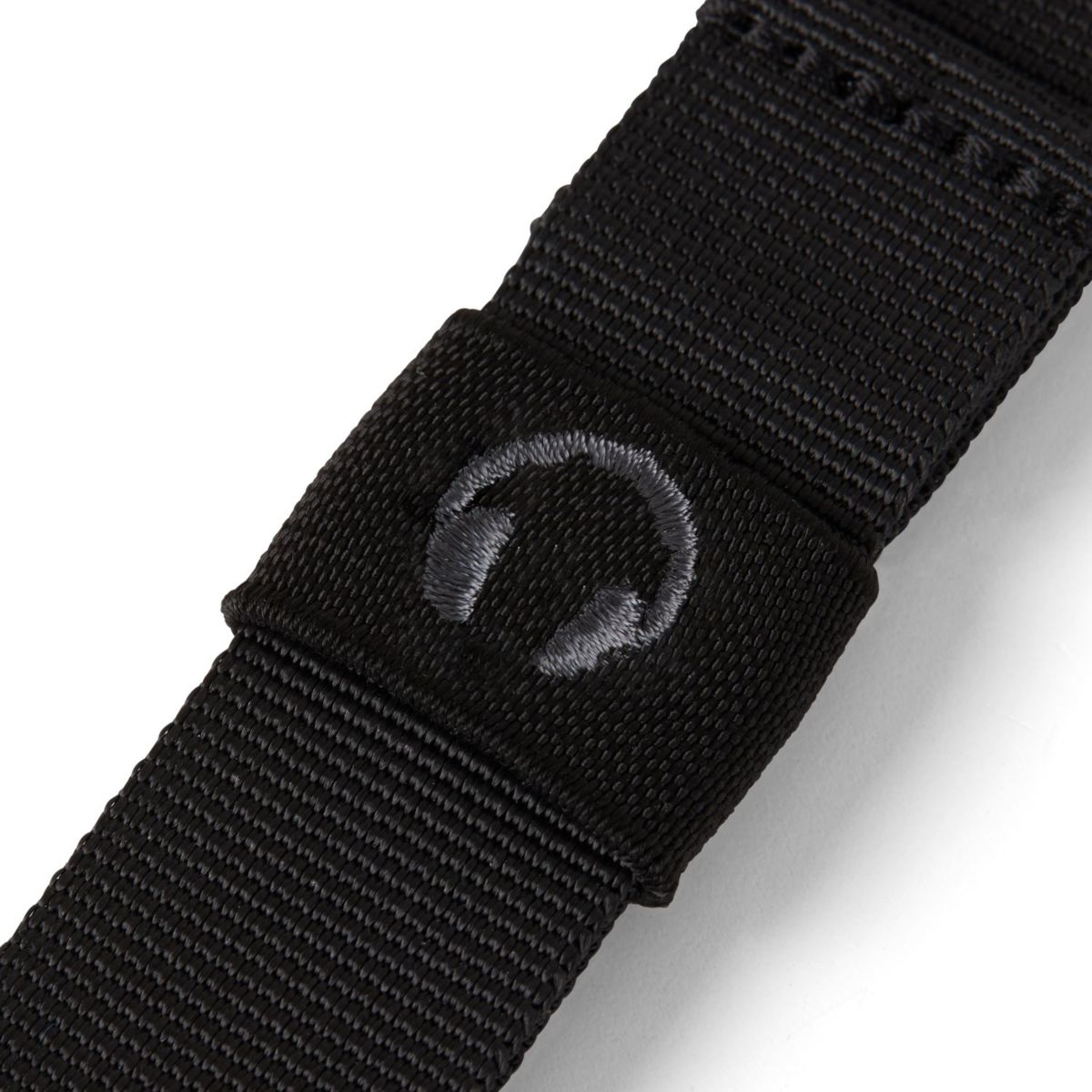 Satch Cross All Black